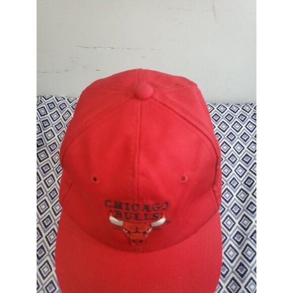 Chicago Bulls Snapback Hat YOUTH 3-8 Years Old 90s NBA The G Cap Red Hat - Picture 9 of 16